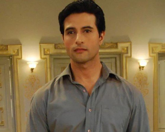 Apurva Agnihotri - Wikiunfold.com